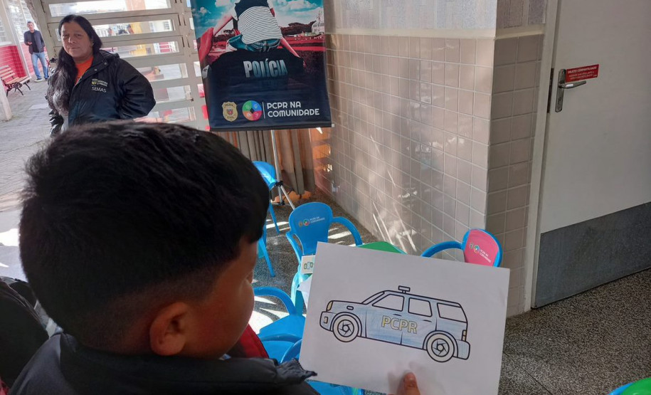 PCPR na Comunidade atende mais de 500 pessoas em praça no Boqueirão