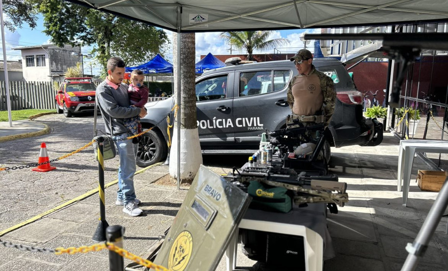 PCPR na Comunidade oferece serviços de polícia judiciária para a população do bairro Cajuru em Curitiba