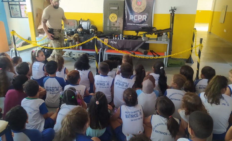PCPR na Comunidade oferece serviços de polícia judiciária em escolas de Ponta Grossa