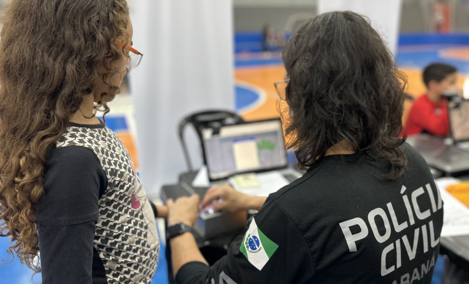 PCPR na Comunidade oferece serviços de polícia judiciária para a população de Colombo