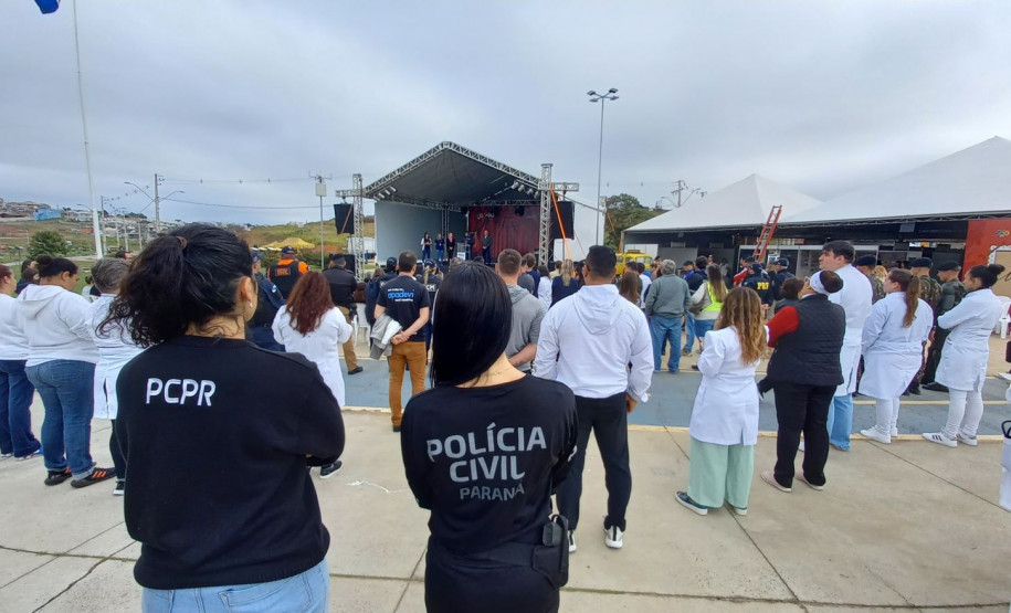 PCPR na Comunidade atende 600 pessoas durante evento alusivo aos 200 anos de Ponta Grossa