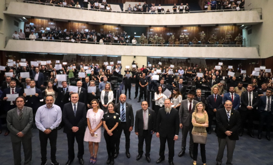 PCPR recebe homenagem aos 170 anos em solenidade na Assembleia Legislativa do Paraná
