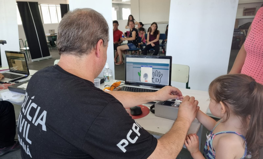 PCPR na Comunidade leva serviços de polícia judiciária para mais de 900 pessoas em Campo Largo