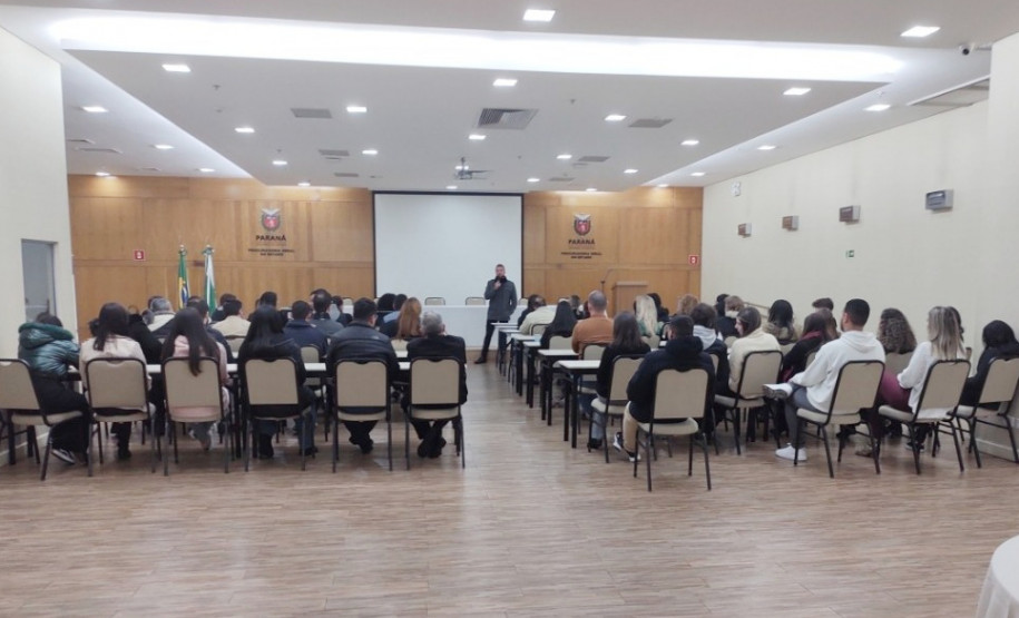PCPR ministra palestras para mais de 6,8 mil pessoas no mês de agosto em todo Paraná