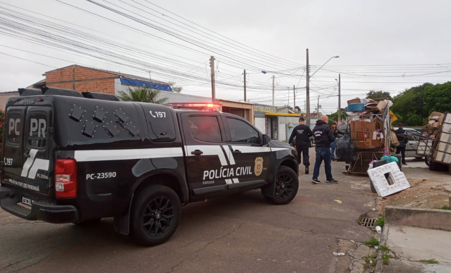 PCPR prende em flagrante seis pessoas e apreende drogas em Curitiba