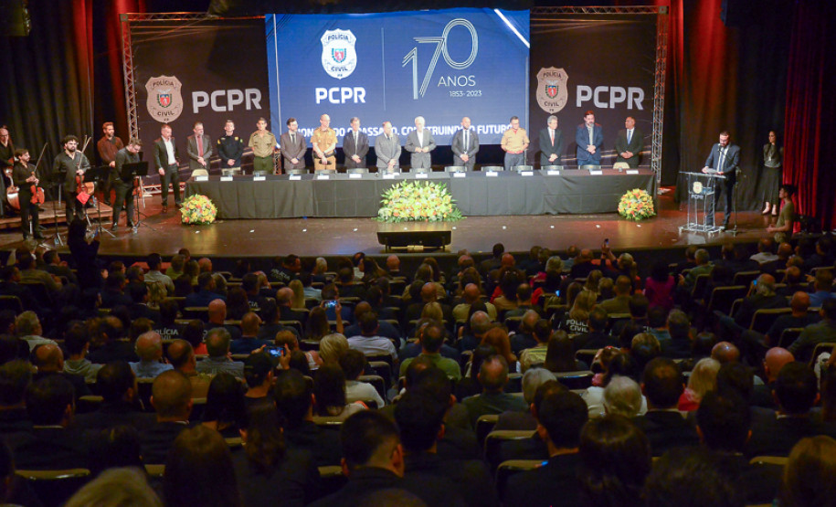 Governo comemora 170 anos da Polícia Civil do Paraná com homenagens e reconhecimento