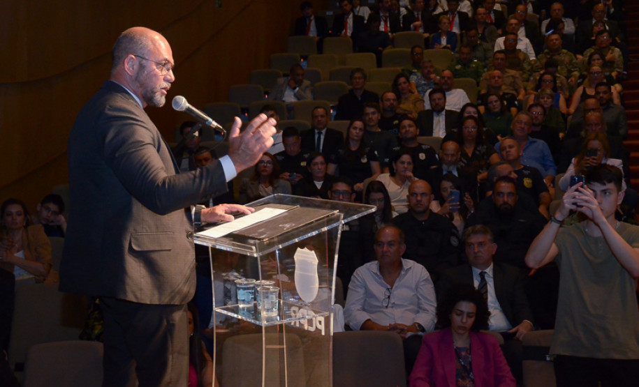 Governo comemora 170 anos da Polícia Civil do Paraná com homenagens e reconhecimento