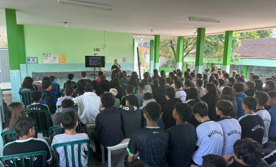 PCPR na Comunidade leva serviços de polícia judiciária para mais de 1,6 mil pessoas em Castro