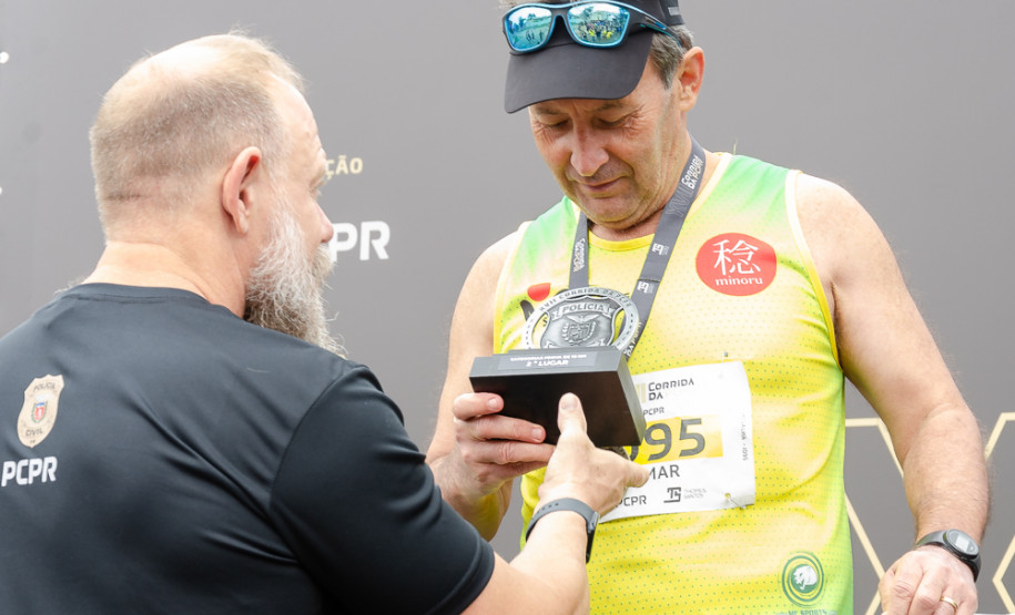 Mais de mil pessoas participam da 17ª Corrida da PCPR