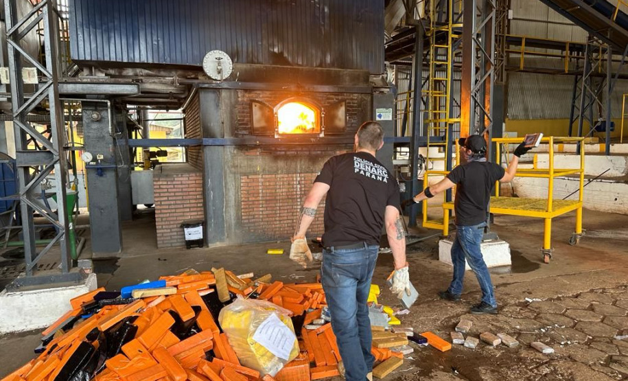 PCPR incinera 3,1 toneladas de droga em Cascavel