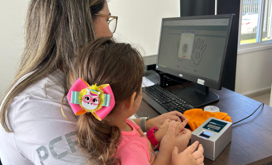 PCPR na Comunidade leva serviços de polícia judiciária para mulheres vítimas de violência doméstica  e seus familiares em Foz do Iguaçu