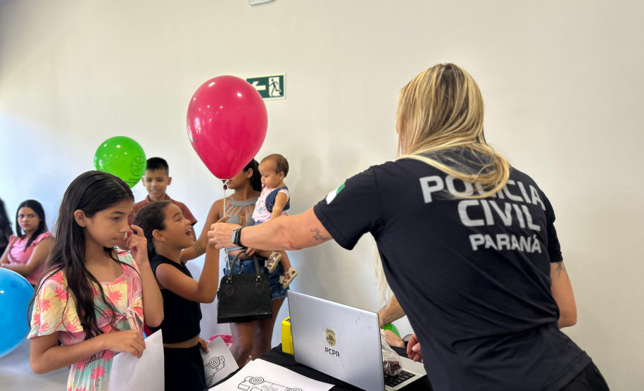 PCPR na Comunidade leva serviços de polícia judiciária para mulheres vítimas de violência doméstica  e seus familiares em Foz do Iguaçu