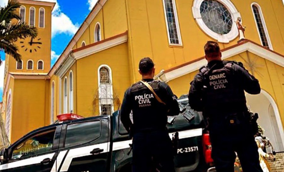 PCPR prende oito pessoas em operação contra grupo criminoso ligado ao tráfico de drogas