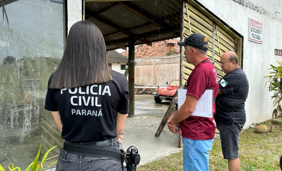 PCPR presta apoio em fiscalização de voo de trikes em Pontal do Paraná