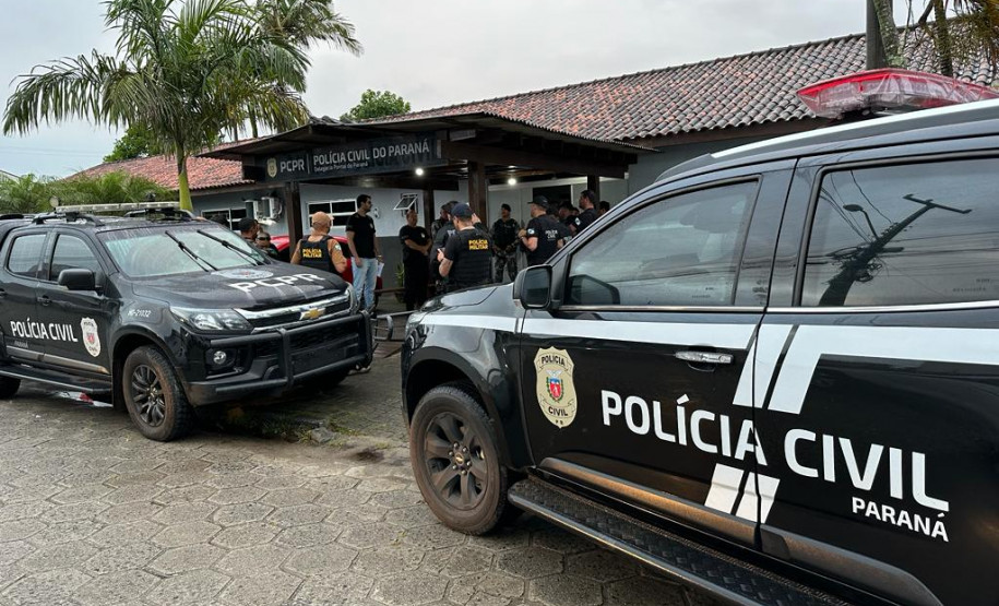 PCPR e PMPR prendem duas pessoas em operação que apura homicídio tentado ocorrido em Pontal do Paraná