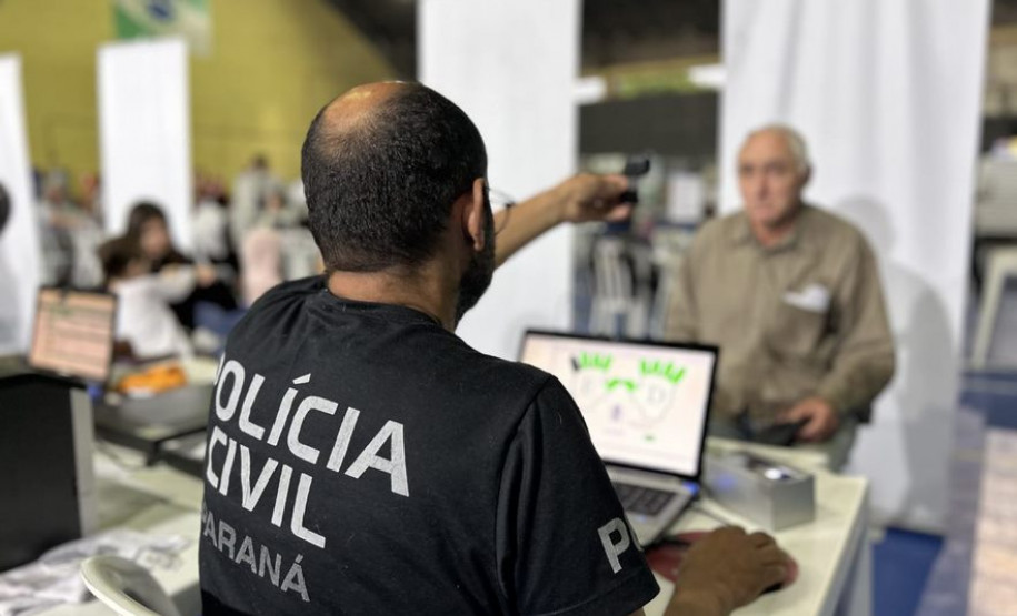 PCPR na Comunidade oferece serviços de polícia judiciária para a população de Foz do Iguaçu