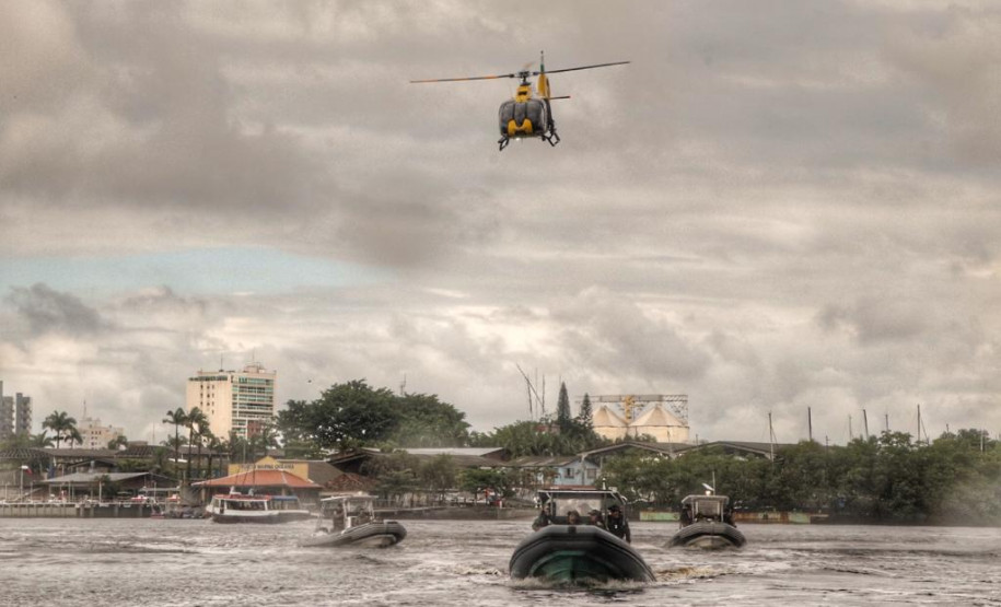 Operação Netuno é desencadeada visando o combate ao tráfico de drogas e organizações criminosas em Paranaguá