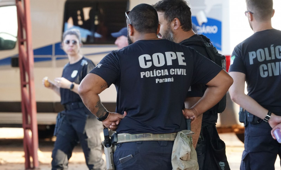 Forças de segurança prendem 36 integrantes de organização criminosa em megaoperação em Quedas do Iguaçu