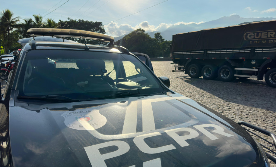 PCPR e PRF  prendem 12 pessoas em operação contra organização criminosa especializada em saques de cargas
