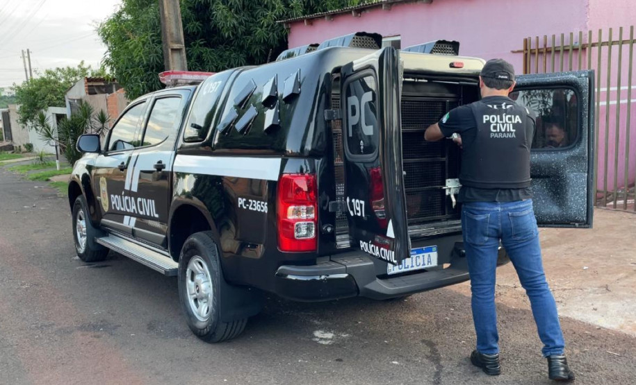 PCPR prende duas pessoas em flagrante por tráfico de drogas e posse ilegal de arma de fogo