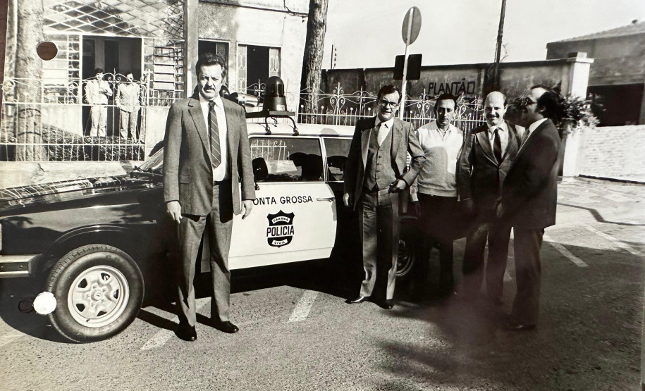 Delegado da PCPR comemora 75 anos de idade e encerra carreira policial de quatro décadas