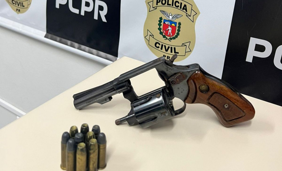 PCPR prende homem em flagrante por posse de arma de fogo em Assaí