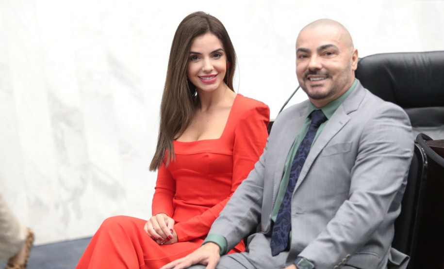 Delegado da PCPR recebe menção honrosa em Curitiba