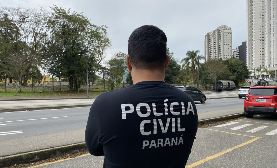 PCPR prende duas pessoas por furto de cabos em Curitiba