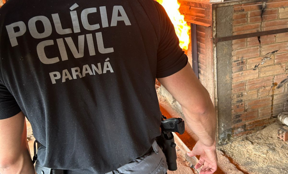 PCPR incinera 50 quilos de drogas em Piraquara