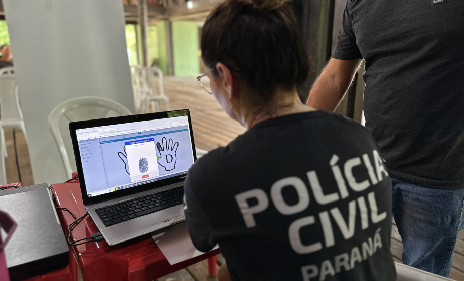 PCPR na Comunidade leva serviços para mais de 400 pessoas na Ilha do Mel