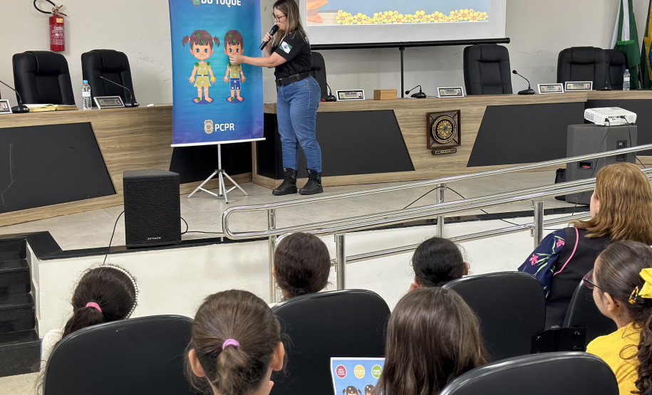 PCPR na Comunidade leva serviços de polícia judiciária para mais de 2,7 mil pessoas em Mauá da Serra e Tamarana