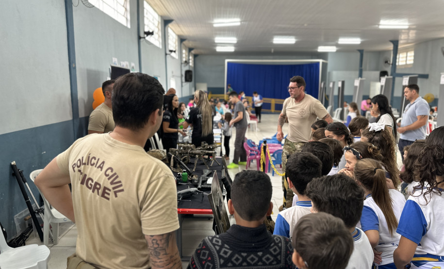 PCPR na Comunidade leva serviços de polícia judiciária para mais de 2,7 mil pessoas em Mauá da Serra e Tamarana