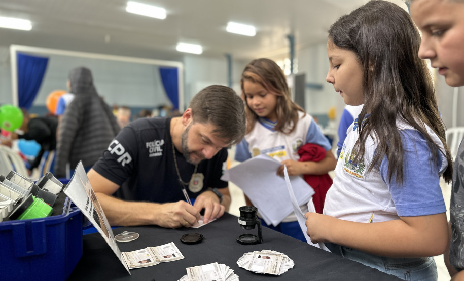 PCPR na Comunidade leva serviços de polícia judiciária para mais de 2,7 mil pessoas em Mauá da Serra e Tamarana