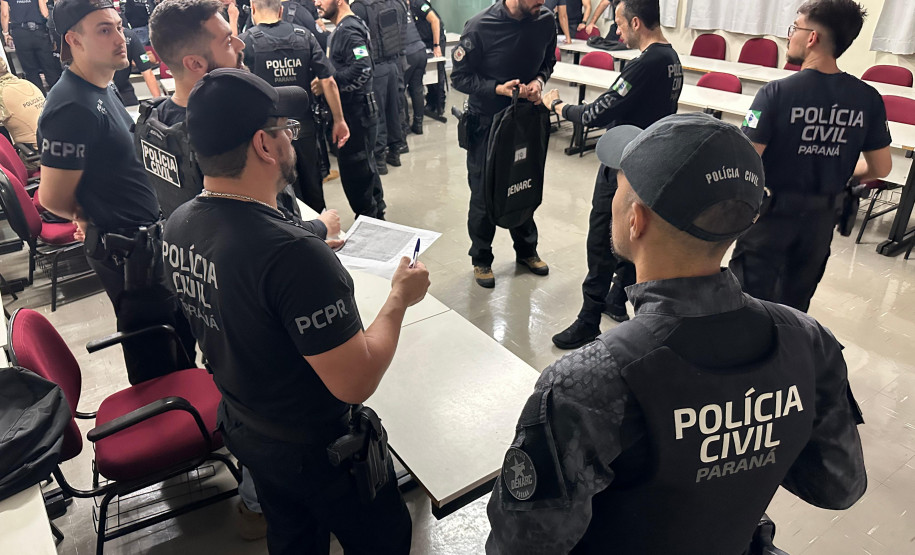 PCPR prende seis integrantes de organização criminosa que lavava dinheiro do tráfico de drogas em postos de combustíveis
