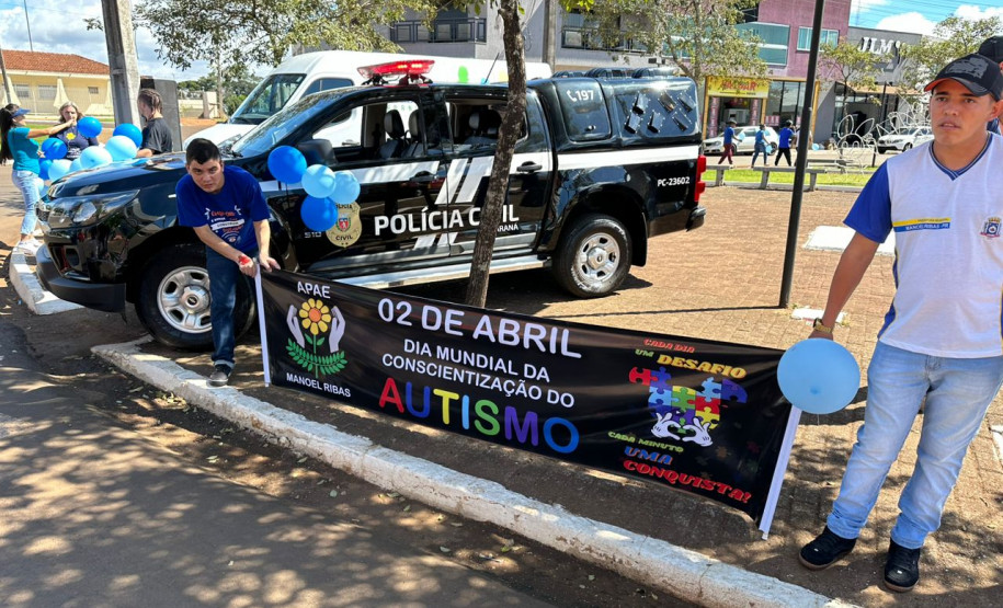 PCPR participa de caminhada para conscientização sobre autismo em Manoel Ribas