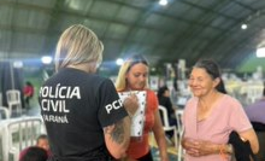 PCPR na Comunidade leva serviços de polícia judiciária para população de Curitiba, Paranaguá e Palmas