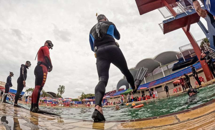 PCPR promove curso de extensão em mergulho