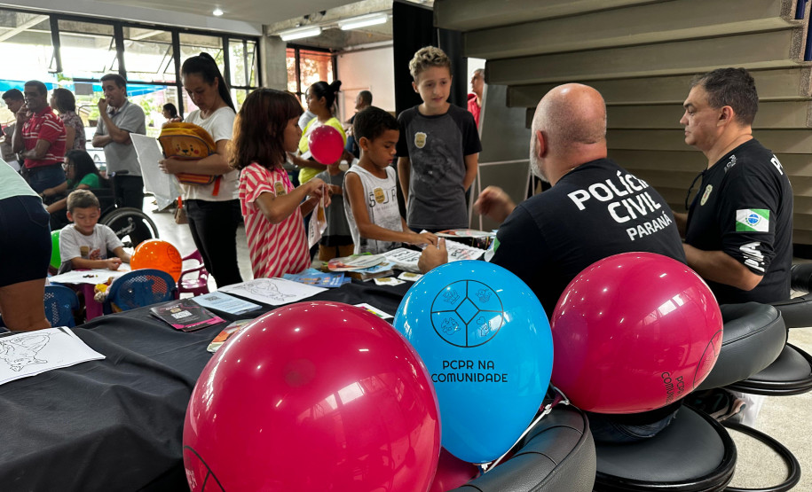 PCPR na Comunidade leva serviços para mais de 3,2 mil pessoas em Paranaguá, Palmas e Curitiba