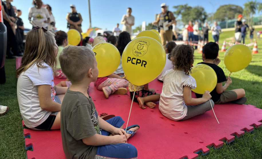 PCPR participa de evento em alusão ao Maio Amarelo em Curitiba