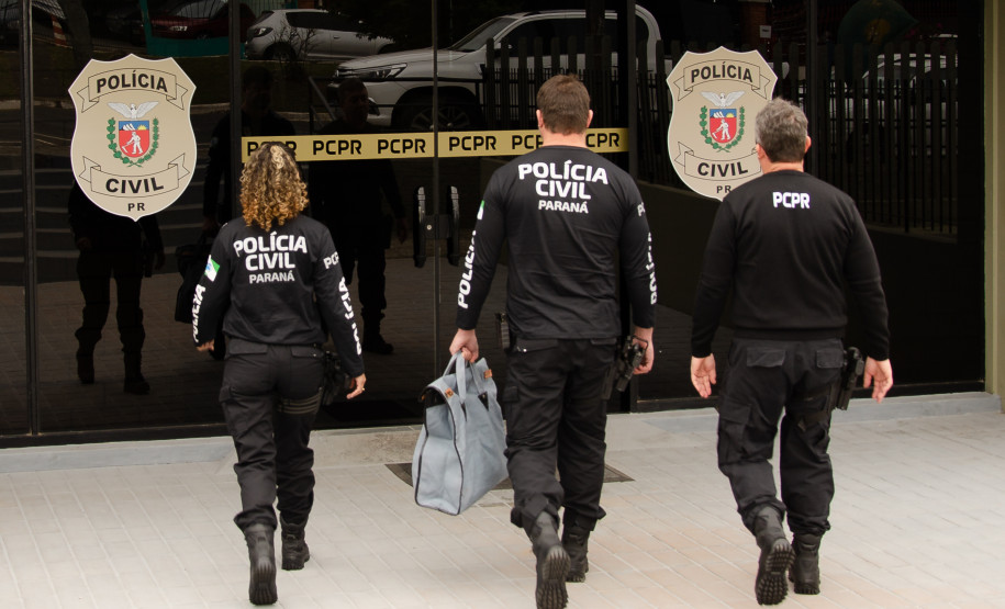 PCPR prende homem em flagrante por estupro de vulnerável contra a enteada em Castro