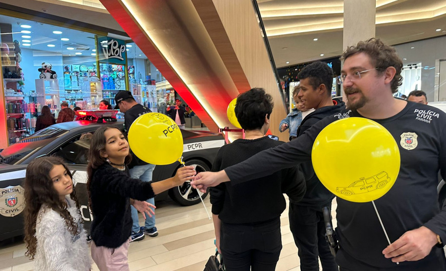 PCPR leva orientações sobre segurança no Maio Amarelo e Maio Laranja para mais de 1,5 mil pessoas em Curitiba