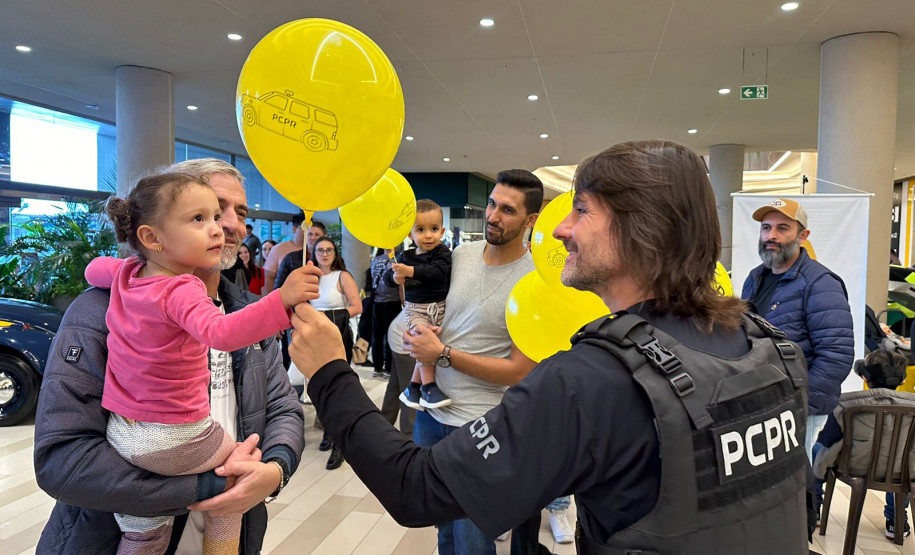 PCPR leva orientações sobre segurança no Maio Amarelo e Maio Laranja para mais de 1,5 mil pessoas em Curitiba