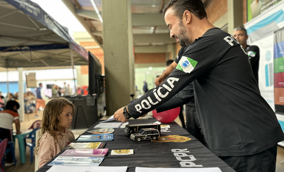 PCPR na Comunidade leva serviços de polícia judiciária e exposição para mais de 4,4 mil pessoas em Maringá