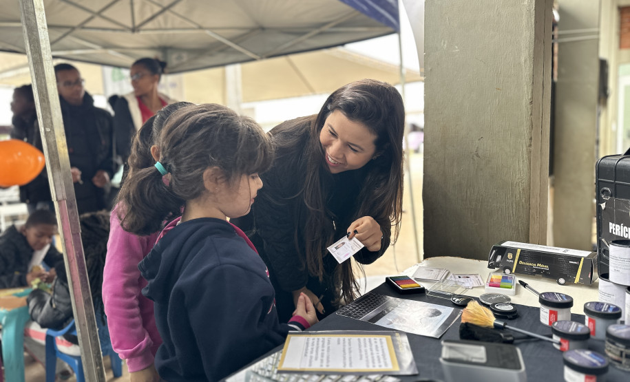 PCPR na Comunidade leva serviços de polícia judiciária e exposição para mais de 4,4 mil pessoas em Maringá