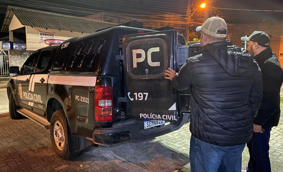PCPR e PMPR prendem foragidos por diversos crimes em Pontal do Paraná