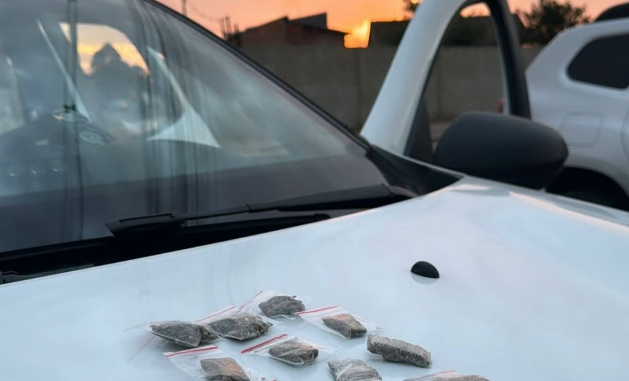 PCPR e PMPR prendem três homens em flagrante por tráfico de drogas em Piraquara