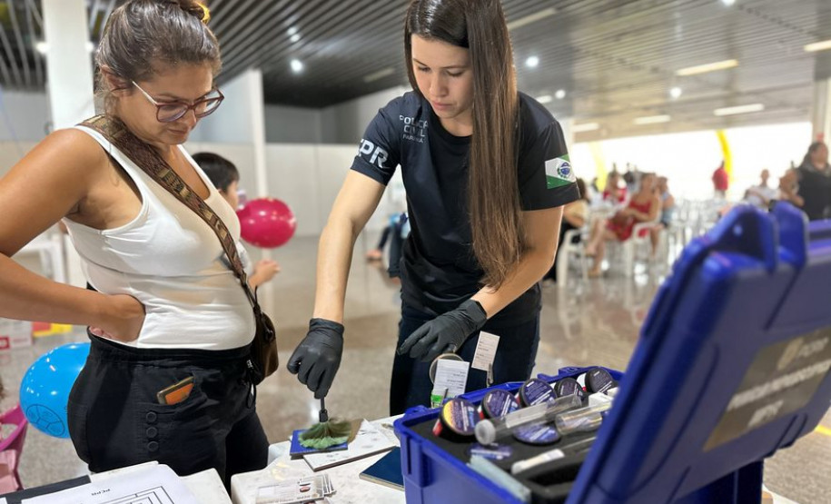 PCPR na Comunidade leva serviços de polícia judiciária para população de Ivaiporã e Rio Branco do Sul