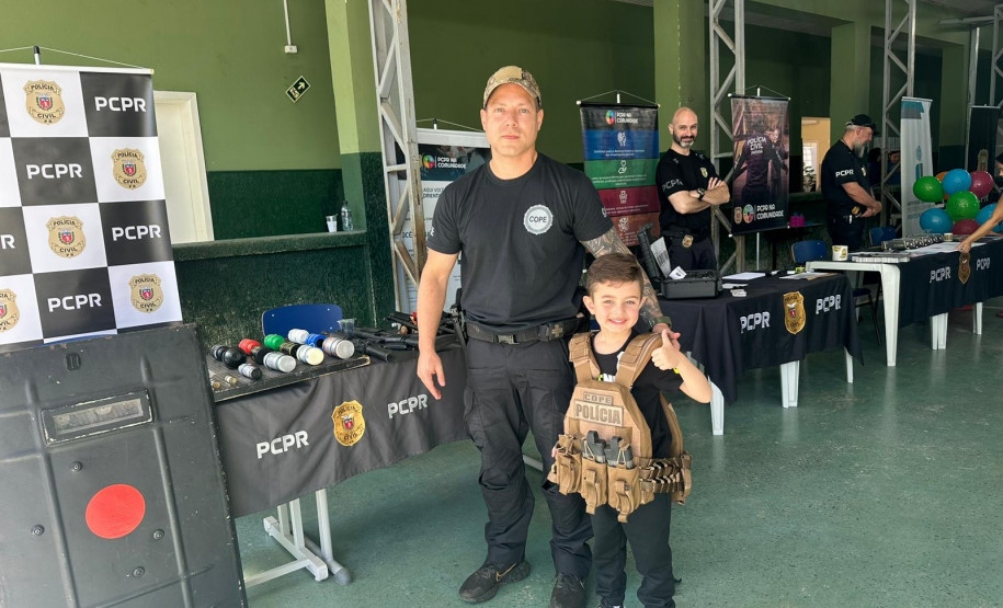 PCPR na Comunidade leva serviços de polícia judiciária e exposições para mais de duas mil pessoas em Curitiba, RMC e interior do Estado