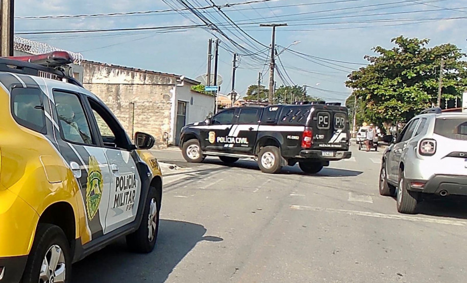 PCPR, PMPR e GM prendem quatro pessoas em investigação sobre homicídio ocorrido em Pontal do Paraná