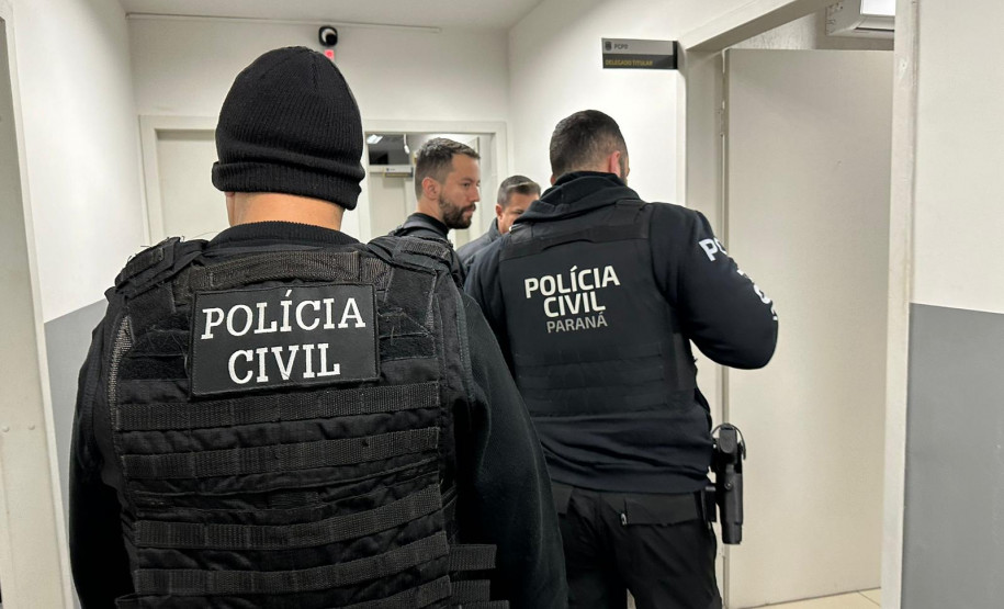 PCPR apreende itens durante operação contra roubo de R$ 30 mil em joias em Santa Felicidade